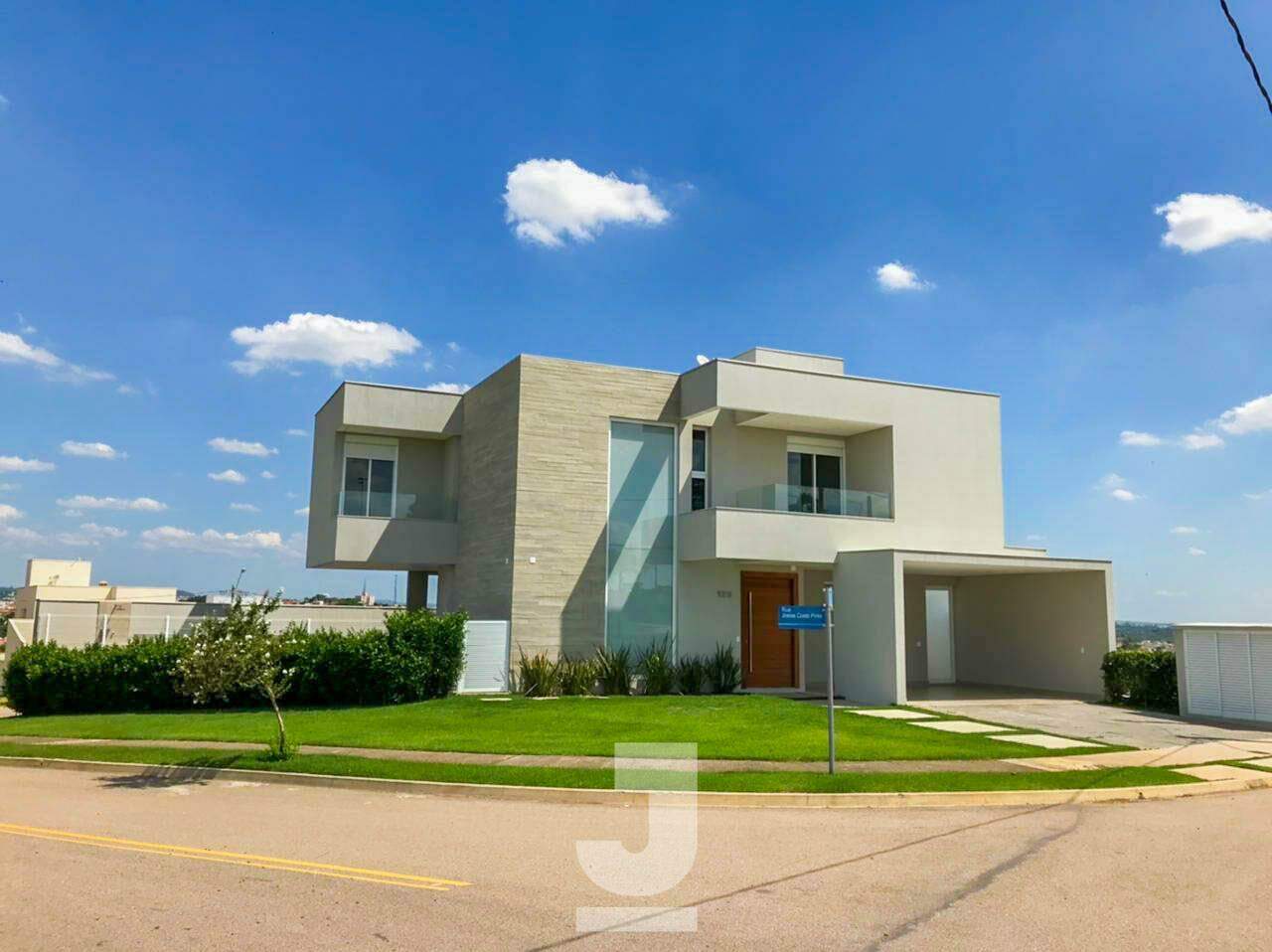 Casa de Condomínio à venda com 4 quartos, 355m² - Foto 2