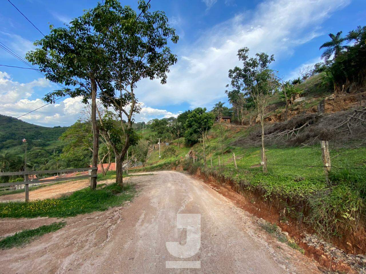 Fazenda à venda com 21 quartos, 1200m² - Foto 7