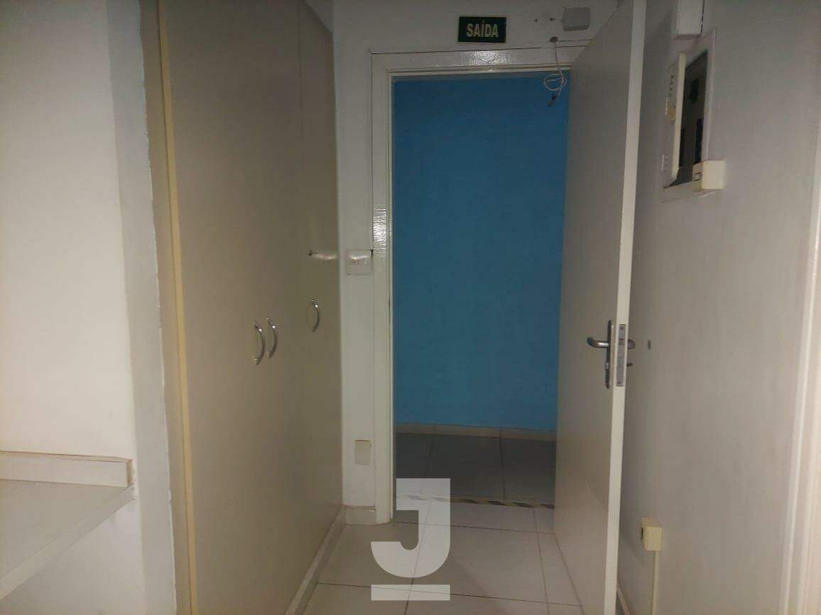 Casa à venda com 3 quartos, 392m² - Foto 27