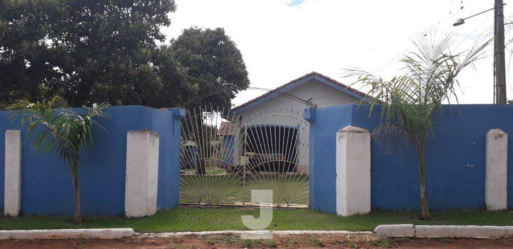 Fazenda à venda com 2 quartos, 215m² - Foto 2