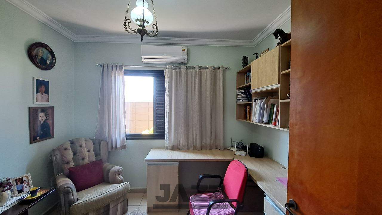 Casa de Condomínio à venda com 6 quartos, 330m² - Foto 15