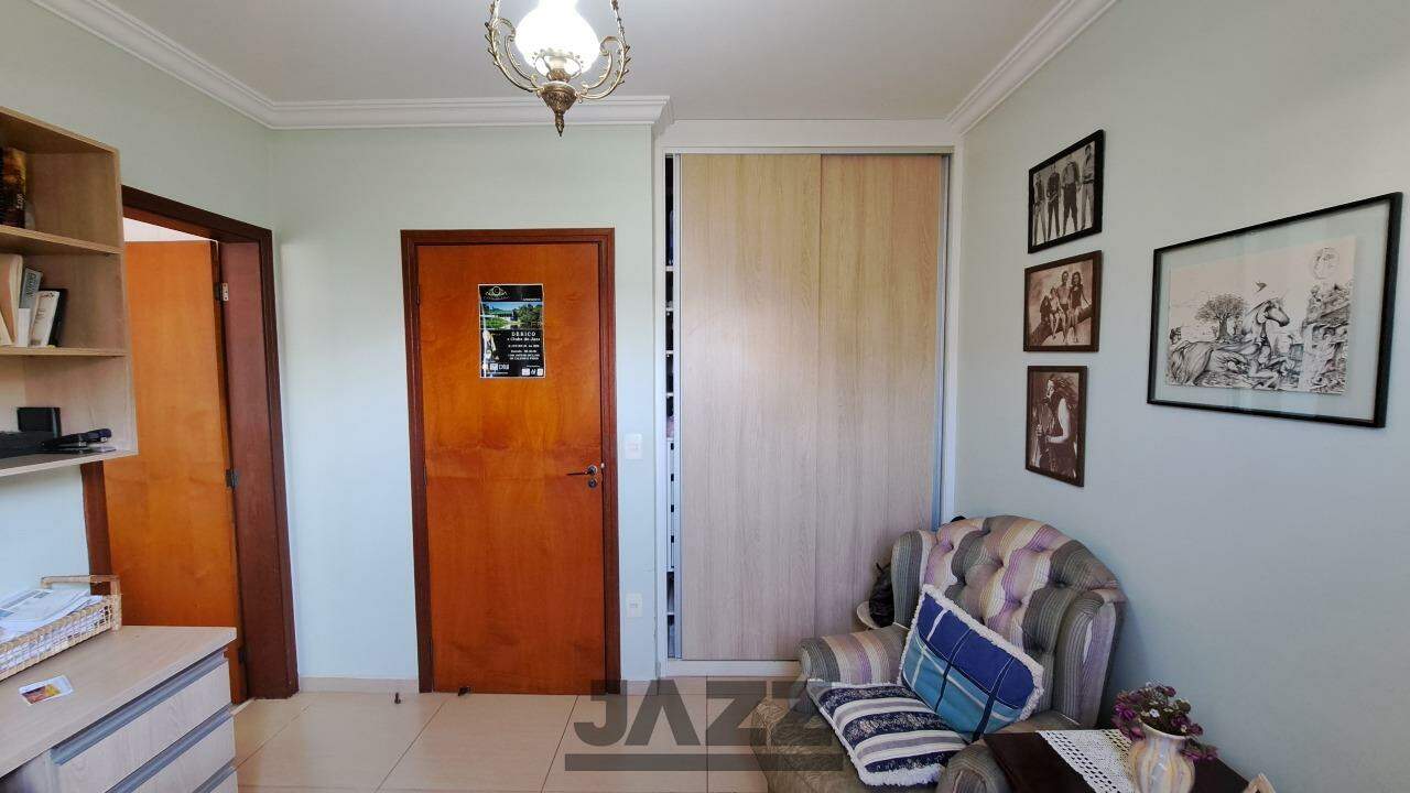 Casa de Condomínio à venda com 6 quartos, 330m² - Foto 18