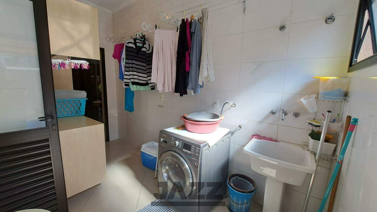 Casa de Condomínio à venda com 6 quartos, 330m² - Foto 44