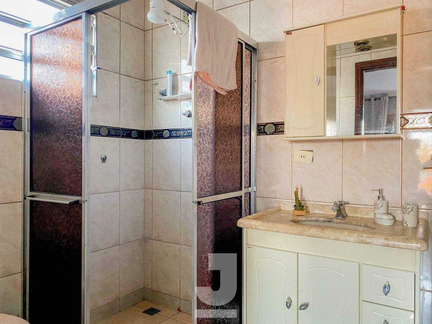 Casa à venda com 4 quartos, 154m² - Foto 18