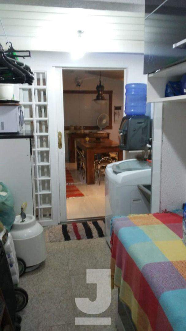 Casa à venda com 3 quartos, 200m² - Foto 17