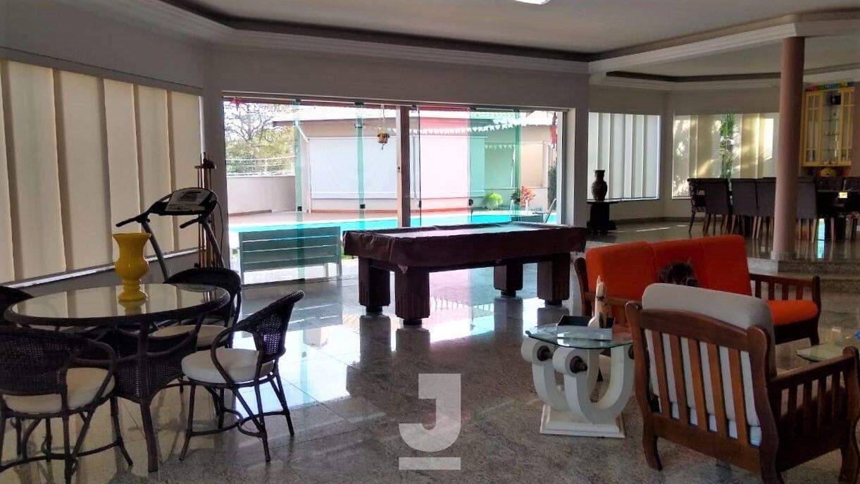 Casa à venda com 4 quartos, 580m² - Foto 15