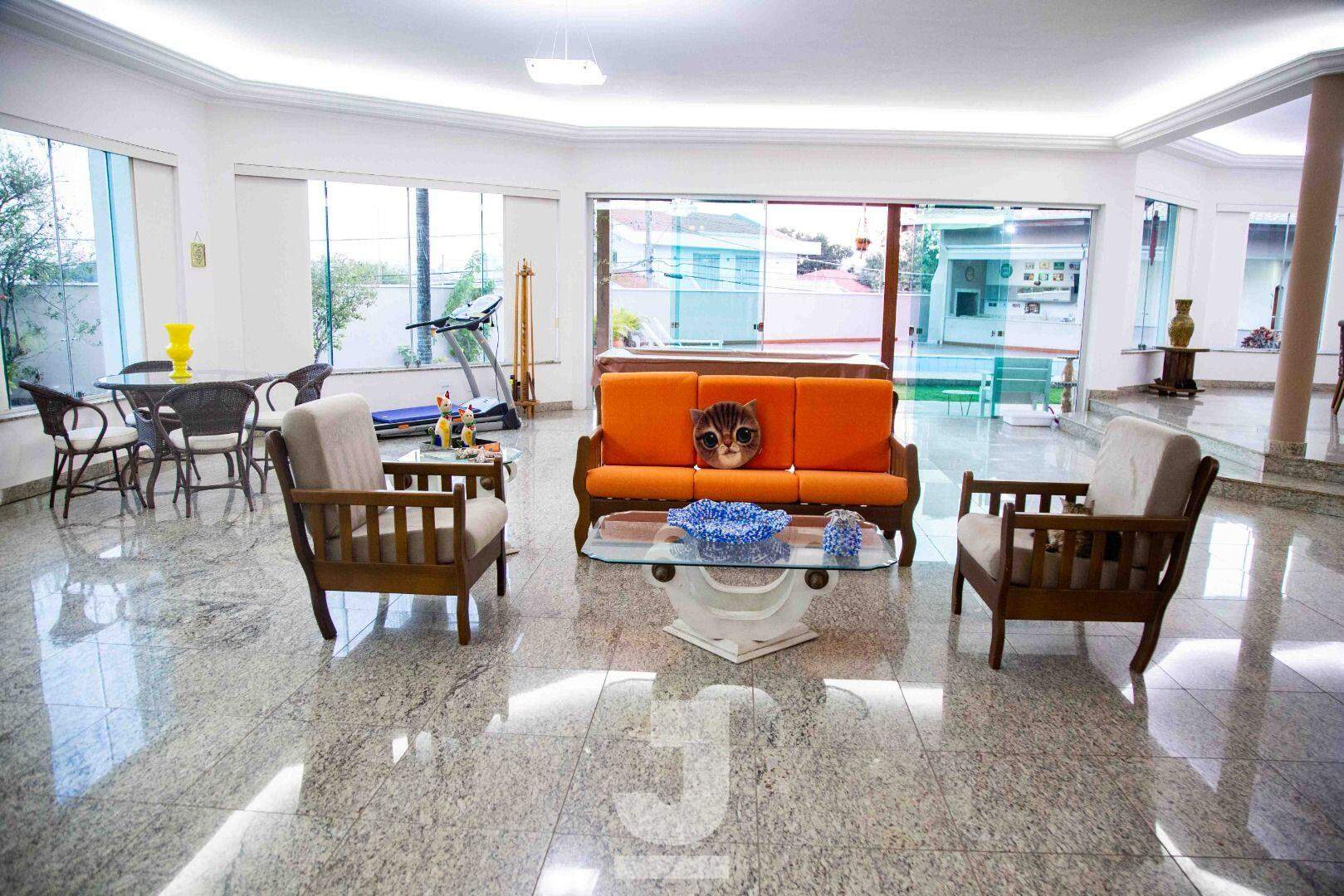 Casa à venda com 4 quartos, 580m² - Foto 13