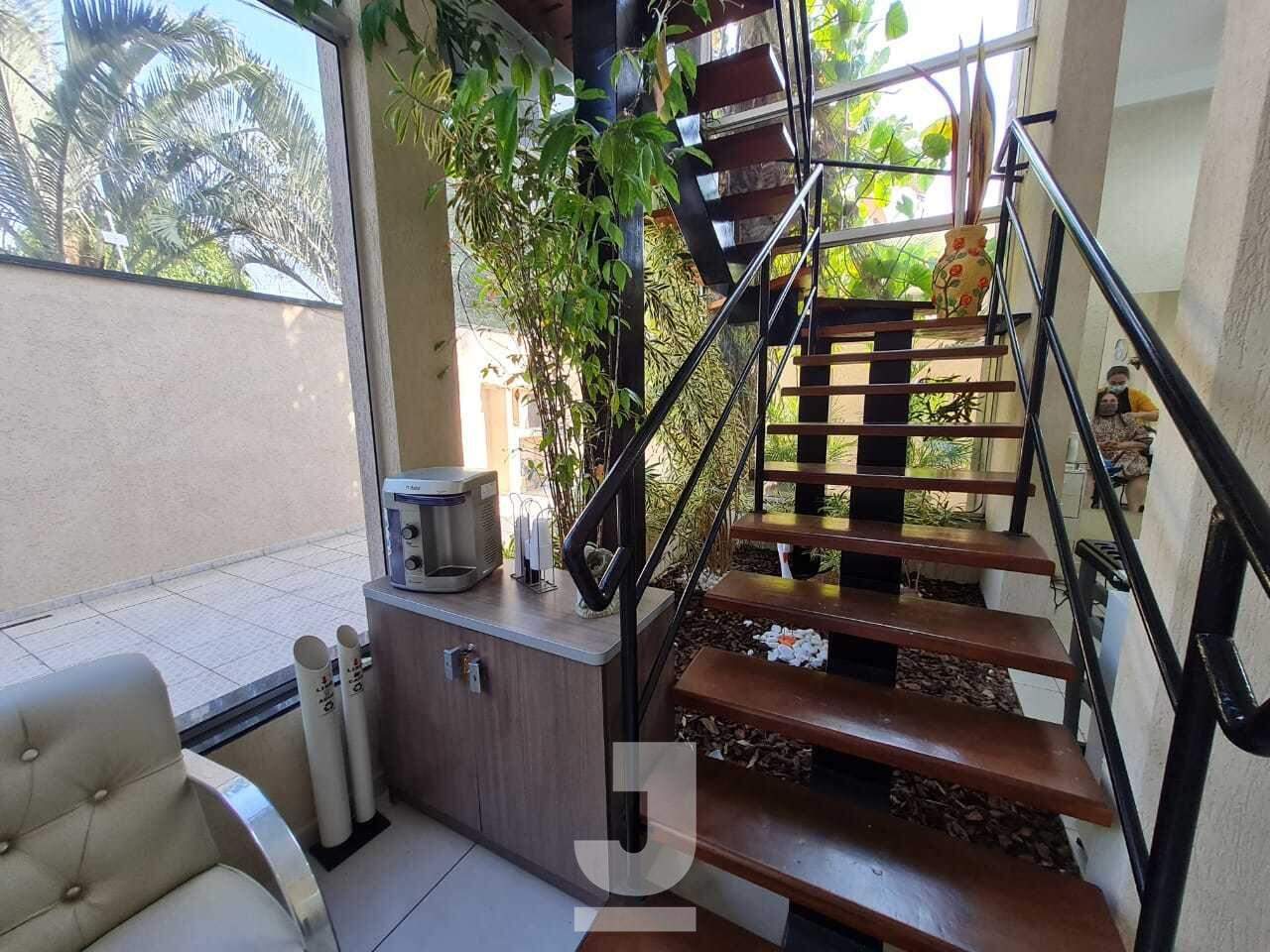 Casa, 3 quartos, 254 m² - Foto 4