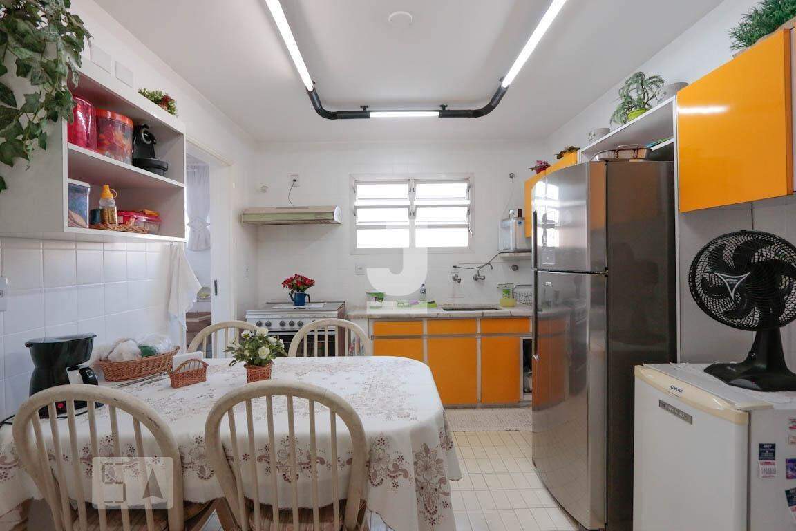 Apartamento à venda com 3 quartos, 128m² - Foto 14