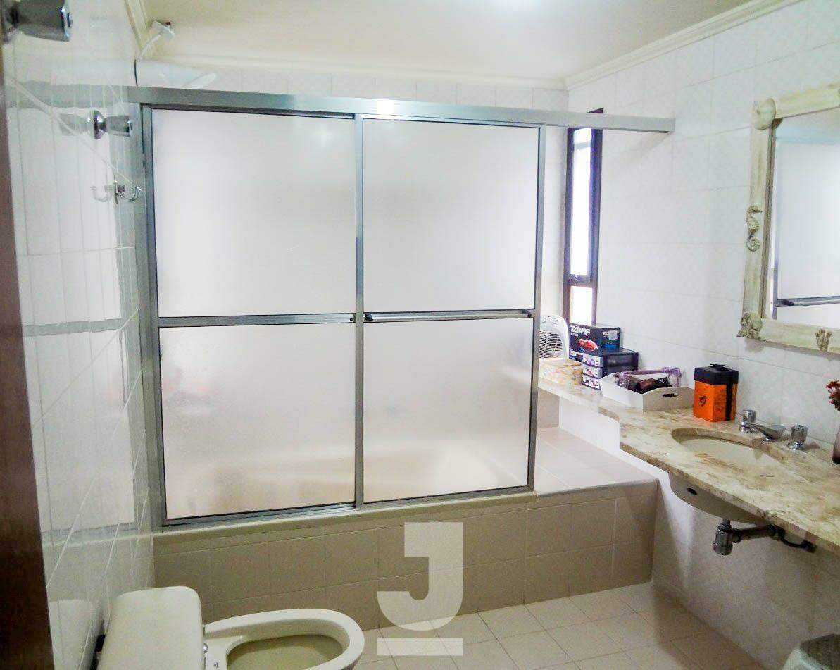 Apartamento à venda com 3 quartos, 142m² - Foto 11