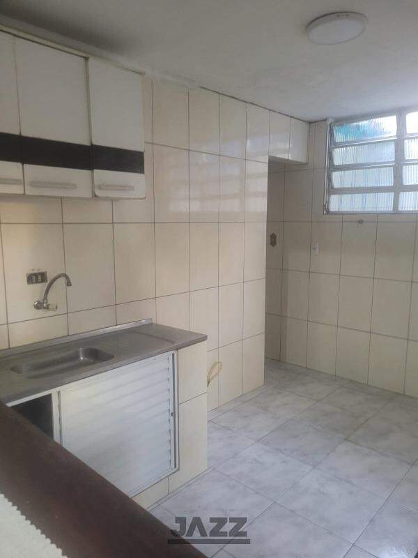 Casa à venda com 3 quartos, 200m² - Foto 9