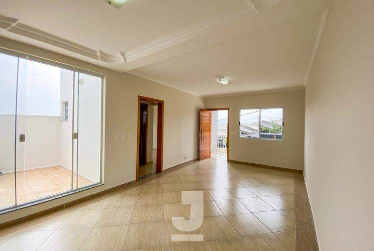 Casa à venda com 3 quartos, 179m² - Foto 4