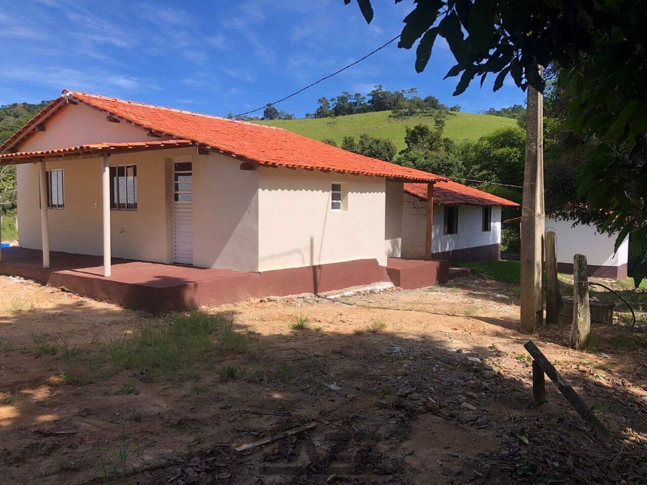 Fazenda à venda com 3 quartos, 170m² - Foto 3