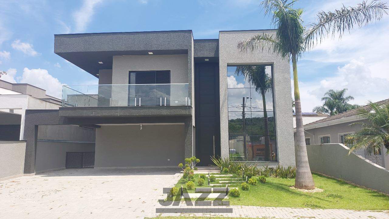 Casa à venda com 4 quartos, 360m² - Foto 1