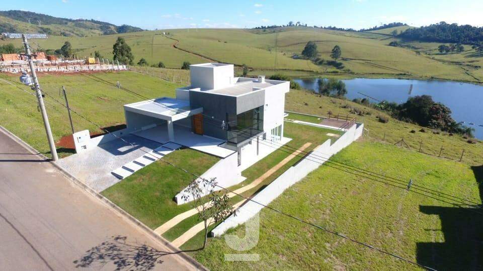 Casa de Condomínio à venda com 4 quartos, 255m² - Foto 28