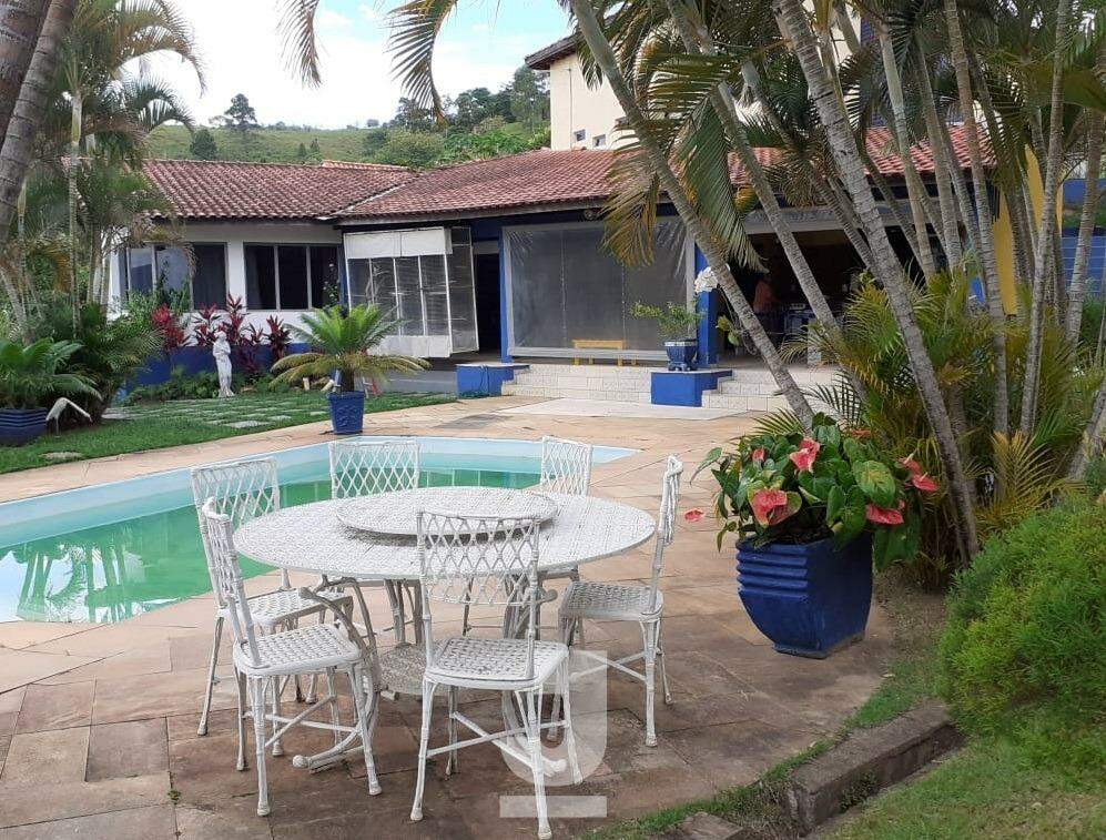 Casa de Condomínio à venda com 5 quartos, 500m² - Foto 1