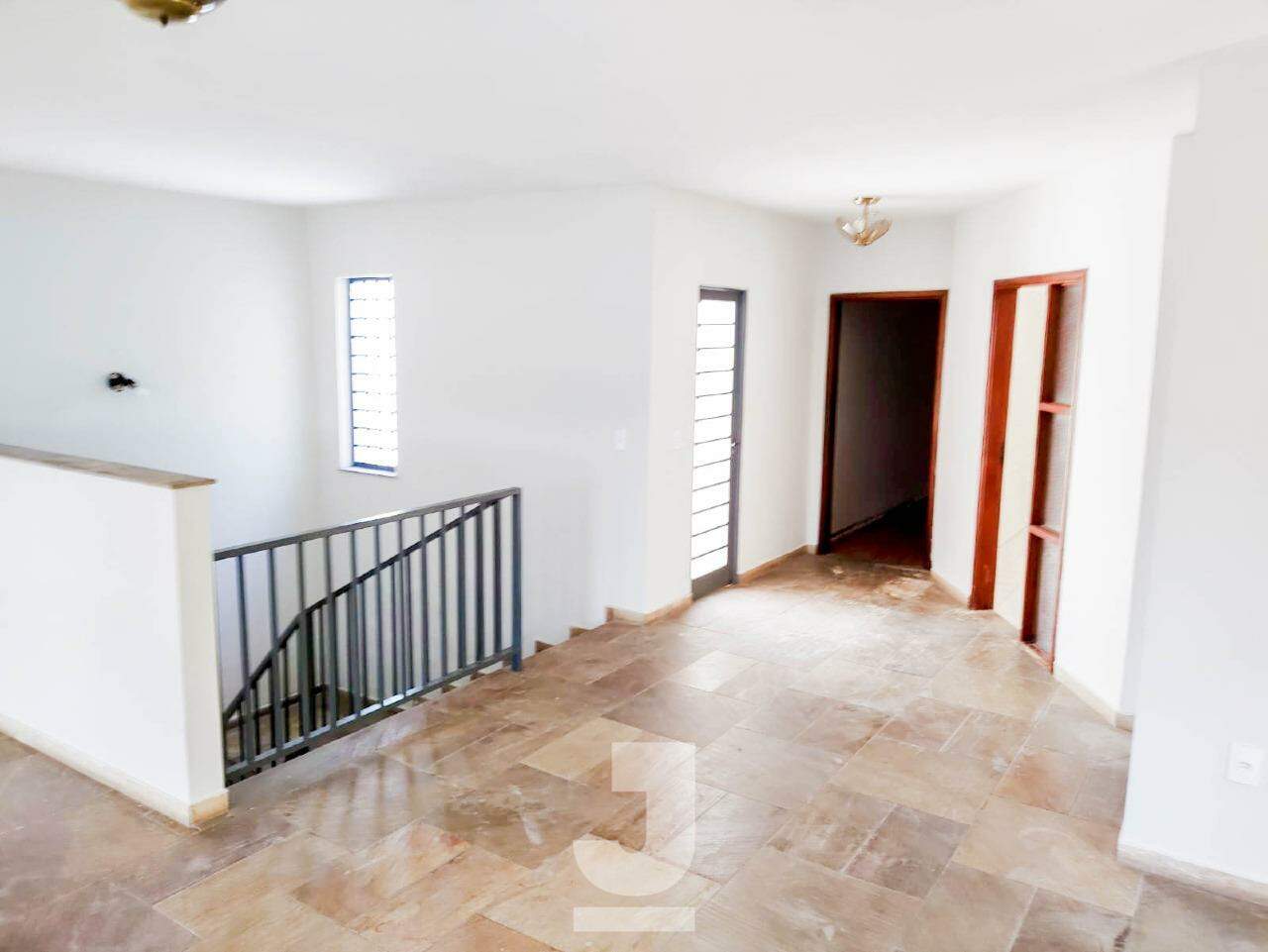 Casa à venda com 4 quartos, 280m² - Foto 25