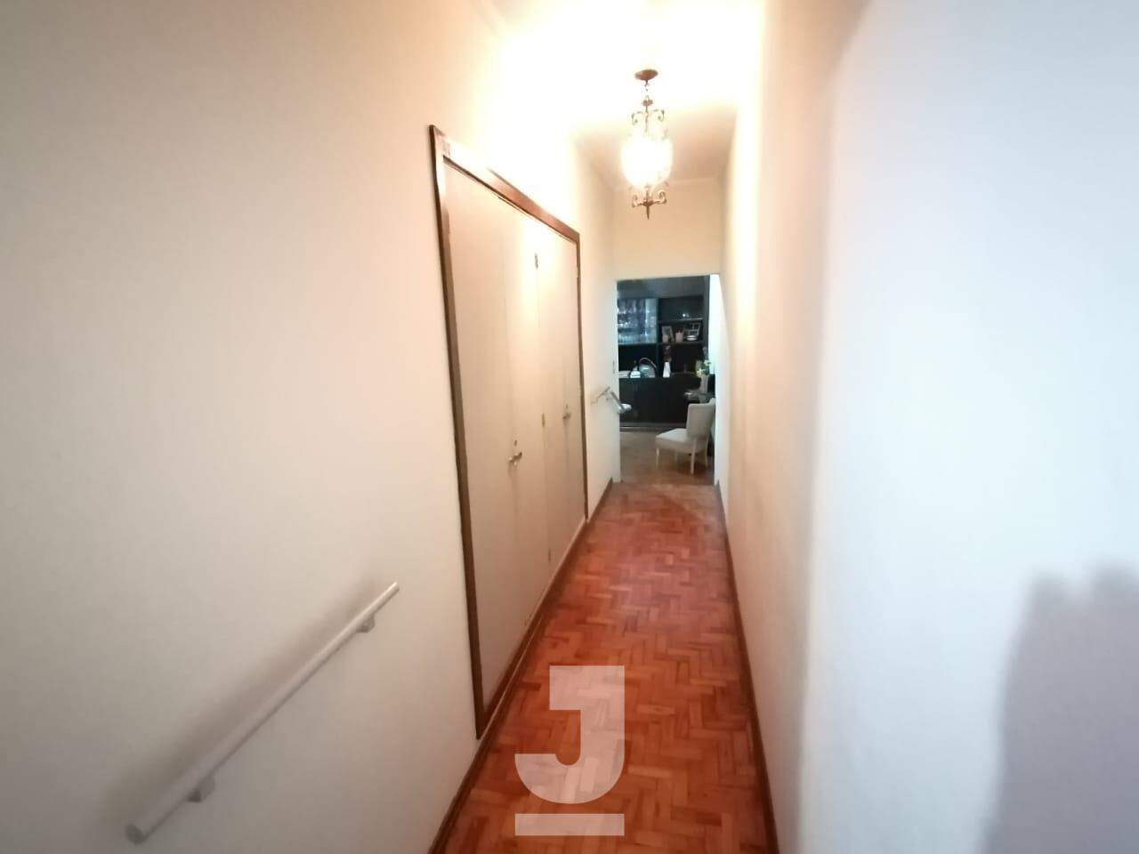 Casa à venda com 3 quartos, 186m² - Foto 25