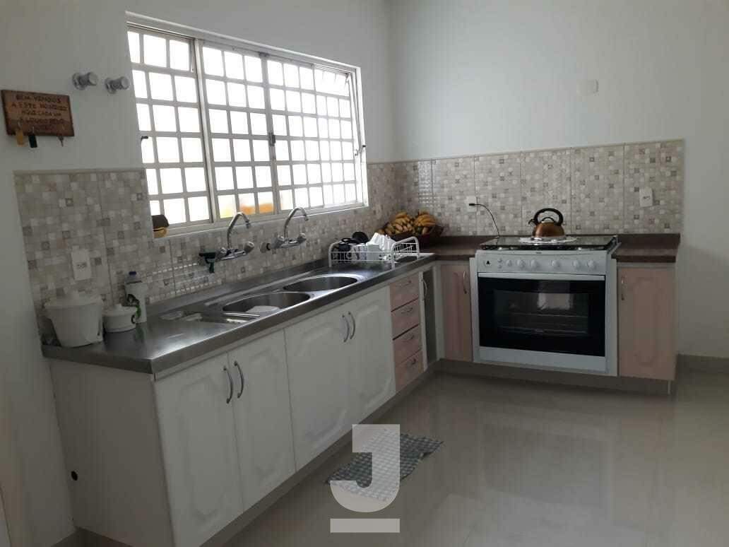 Casa à venda com 3 quartos, 232m² - Foto 15