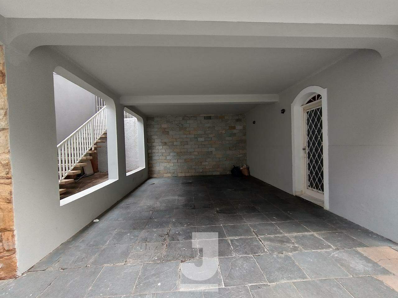 Casa à venda com 4 quartos, 268m² - Foto 18