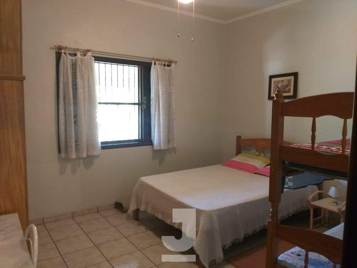 Fazenda à venda com 3 quartos, 220m² - Foto 18