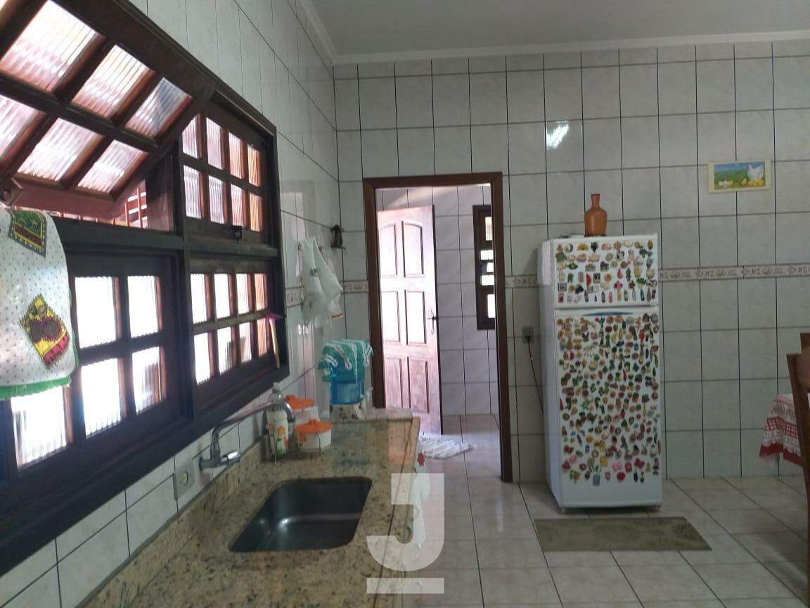 Fazenda à venda com 3 quartos, 220m² - Foto 14