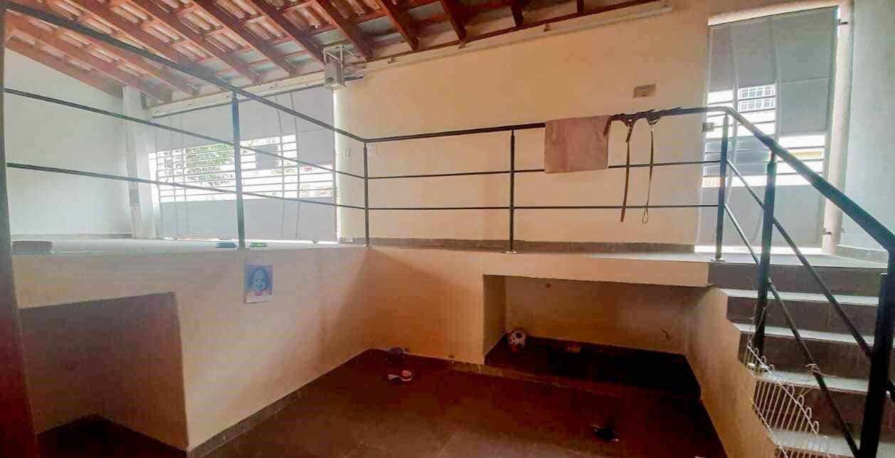 Casa à venda com 2 quartos, 119m² - Foto 29