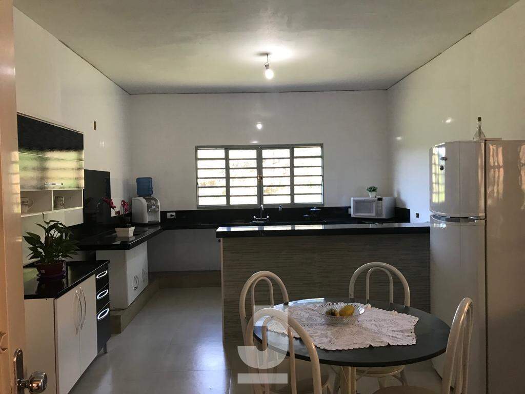 Fazenda à venda com 3 quartos, 200m² - Foto 29