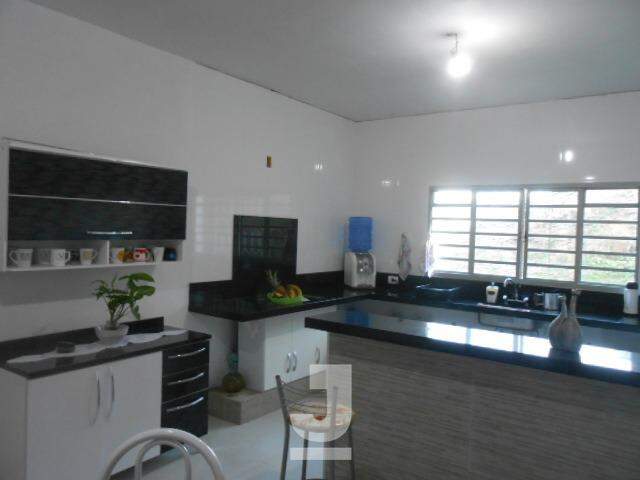 Fazenda à venda com 3 quartos, 200m² - Foto 16