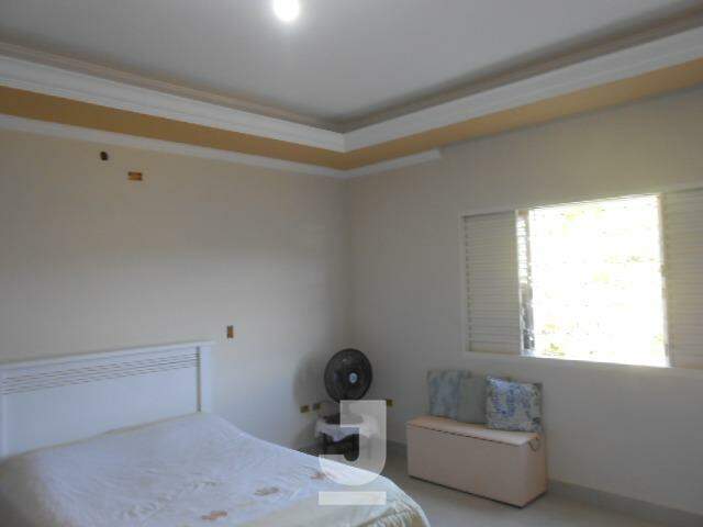 Fazenda à venda com 3 quartos, 200m² - Foto 11