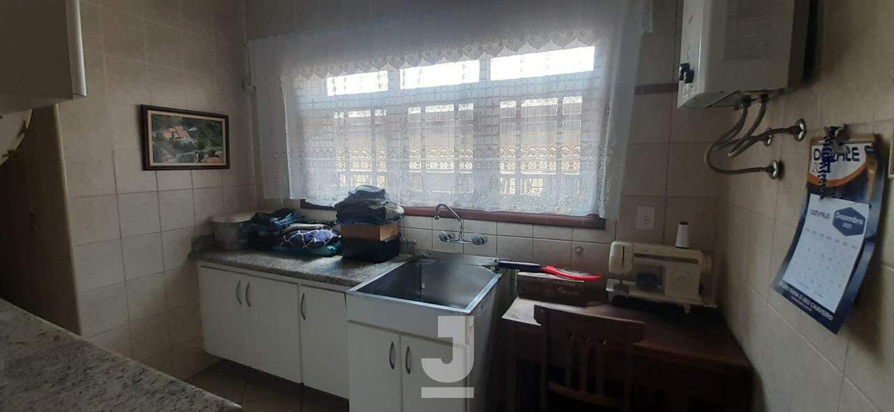 Casa à venda com 5 quartos, 280m² - Foto 28