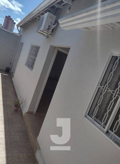 Casa à venda com 4 quartos, 140m² - Foto 1