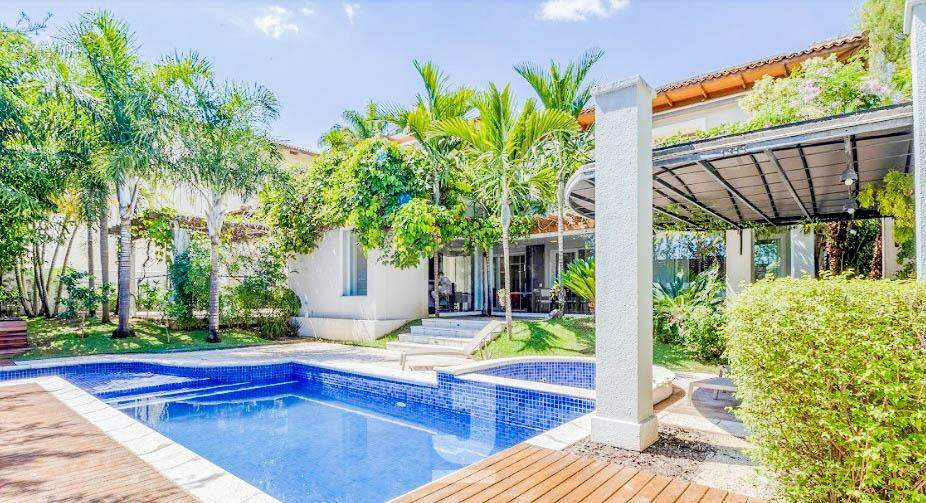 Casa de Condomínio à venda com 4 quartos, 552m² - Foto 48