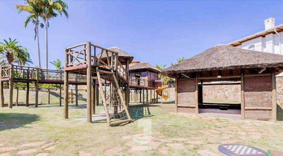 Casa de Condomínio à venda com 4 quartos, 552m² - Foto 17