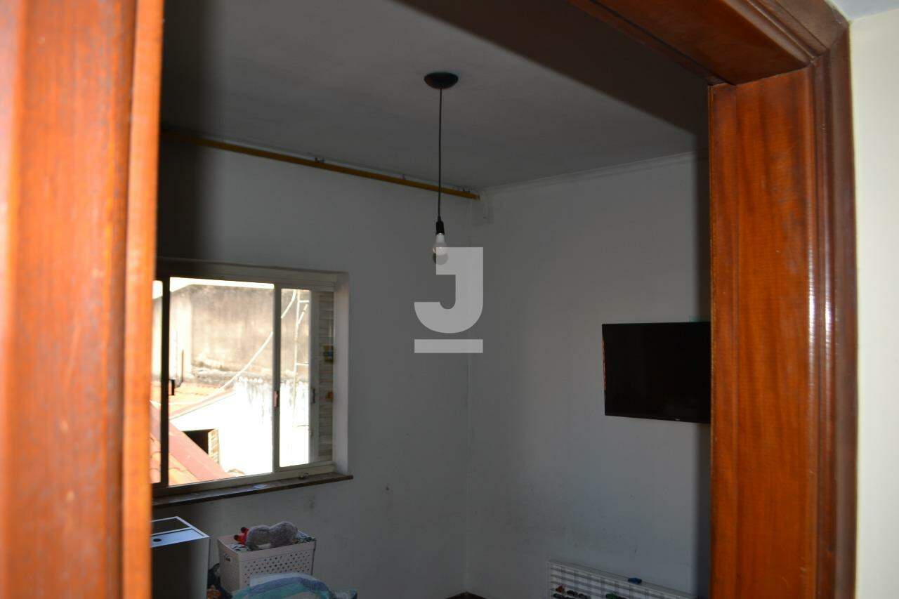 Casa à venda com 4 quartos, 256m² - Foto 22