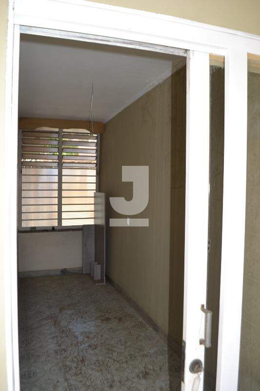 Casa à venda com 4 quartos, 256m² - Foto 13