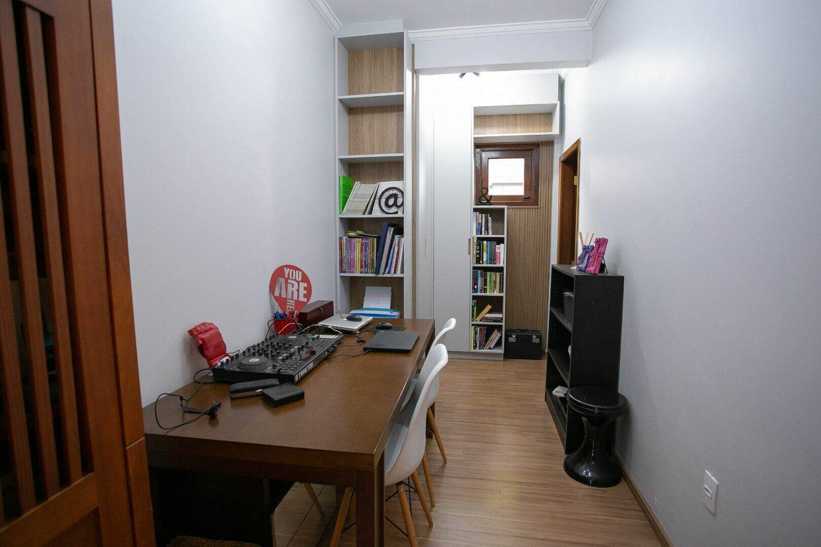 Casa de Condomínio à venda com 4 quartos, 309m² - Foto 11