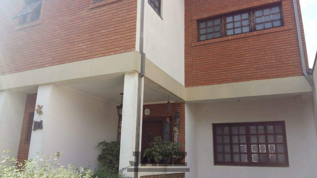 Casa à venda com 4 quartos, 353m² - Foto 37