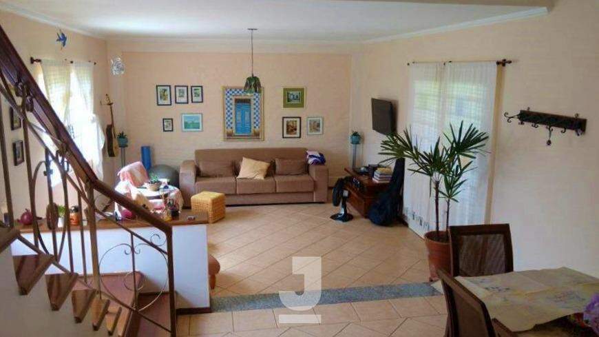 Casa à venda com 4 quartos, 243m² - Foto 26