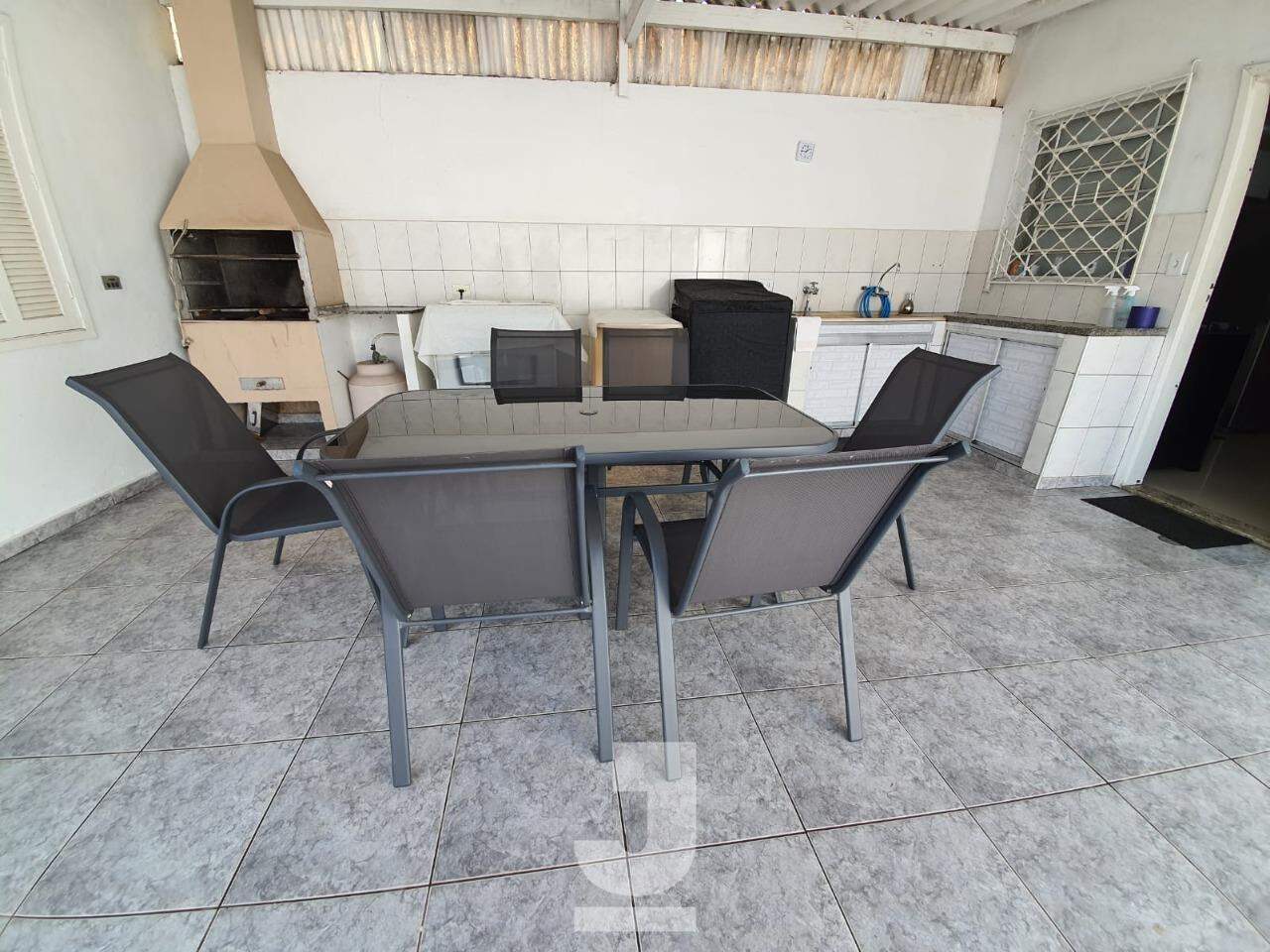 Casa à venda com 3 quartos, 150m² - Foto 25