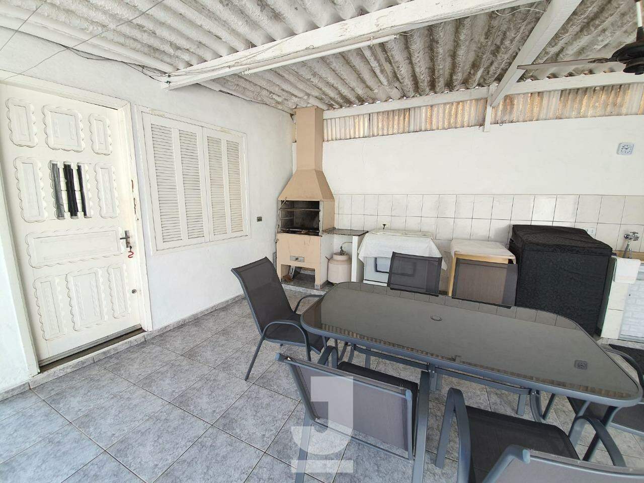 Casa à venda com 3 quartos, 150m² - Foto 24