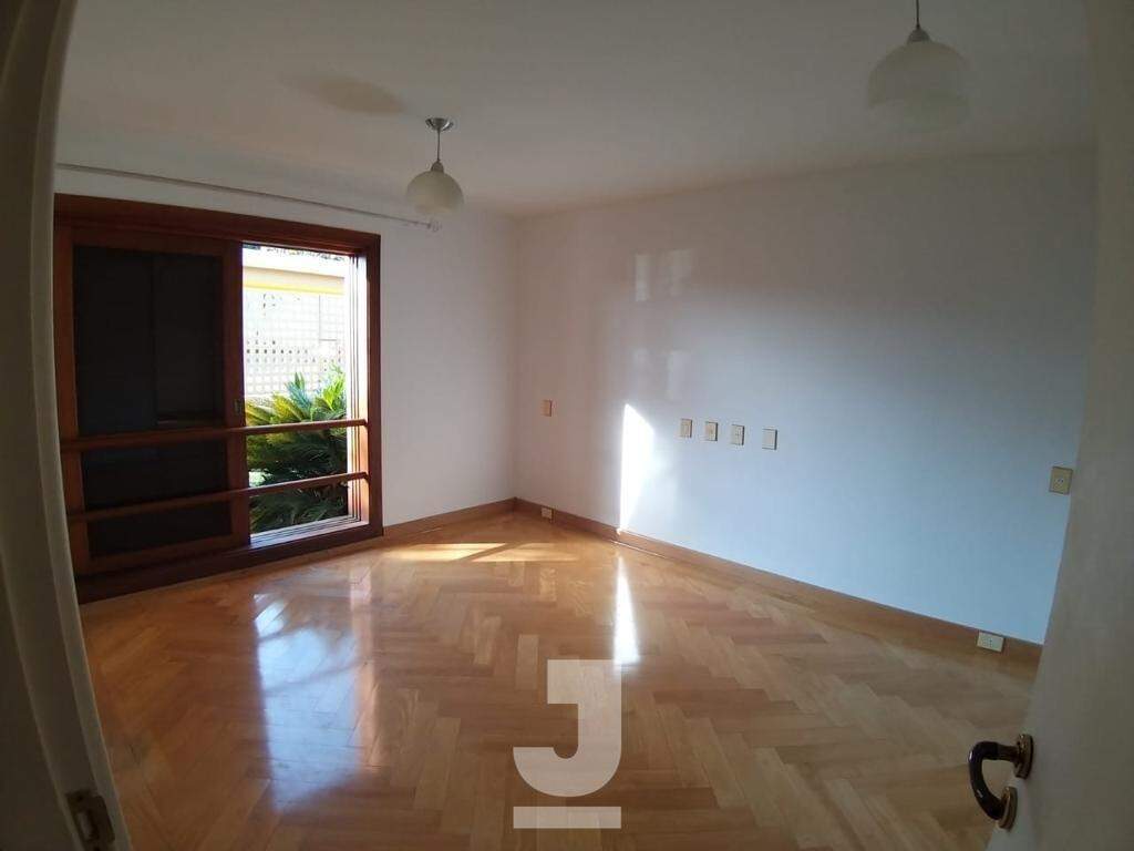 Casa à venda com 3 quartos, 606m² - Foto 15