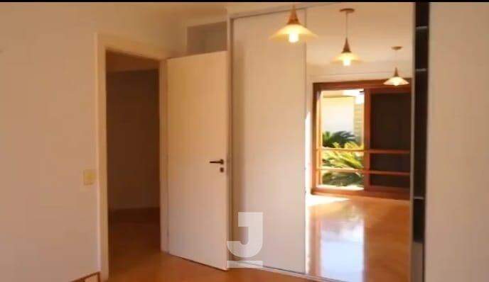 Casa à venda com 3 quartos, 606m² - Foto 11