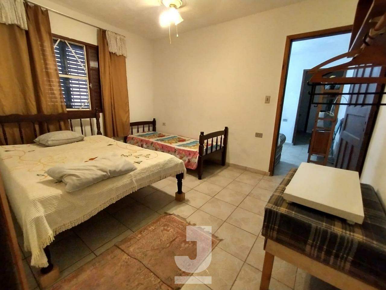 Casa à venda com 3 quartos, 150m² - Foto 2