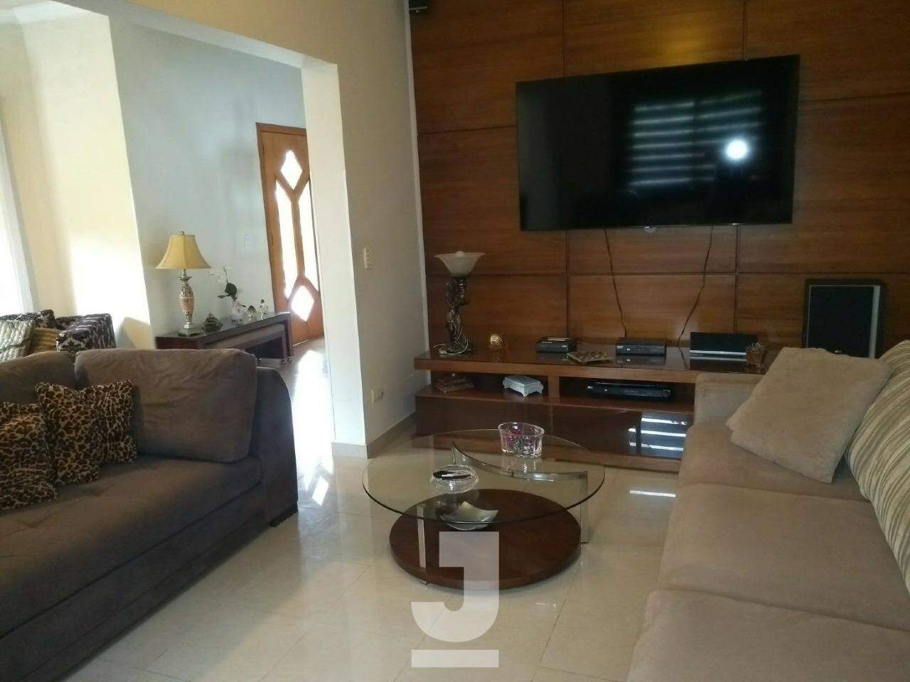 Casa de Condomínio à venda com 4 quartos, 330m² - Foto 3