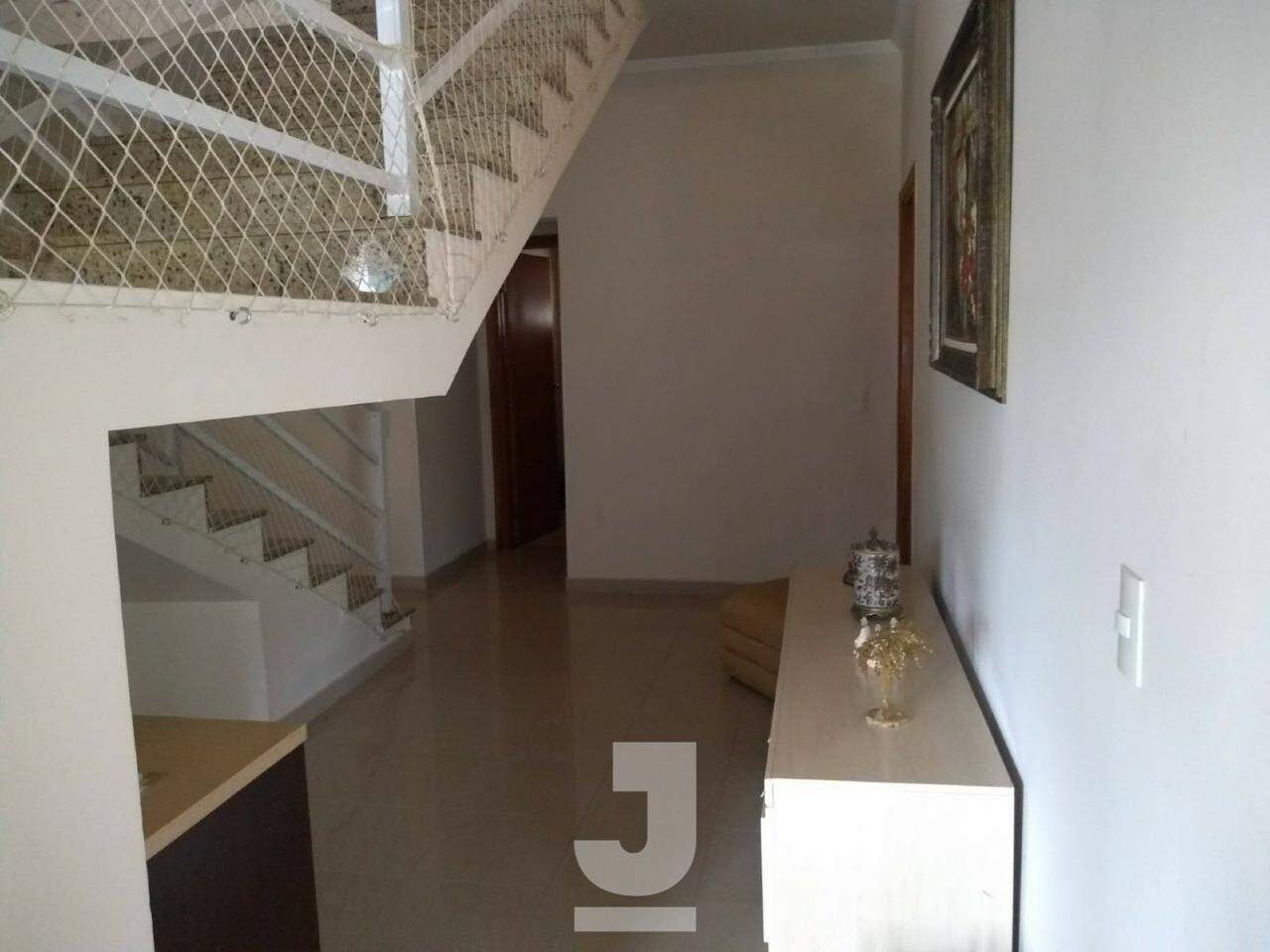 Casa de Condomínio à venda com 4 quartos, 330m² - Foto 18