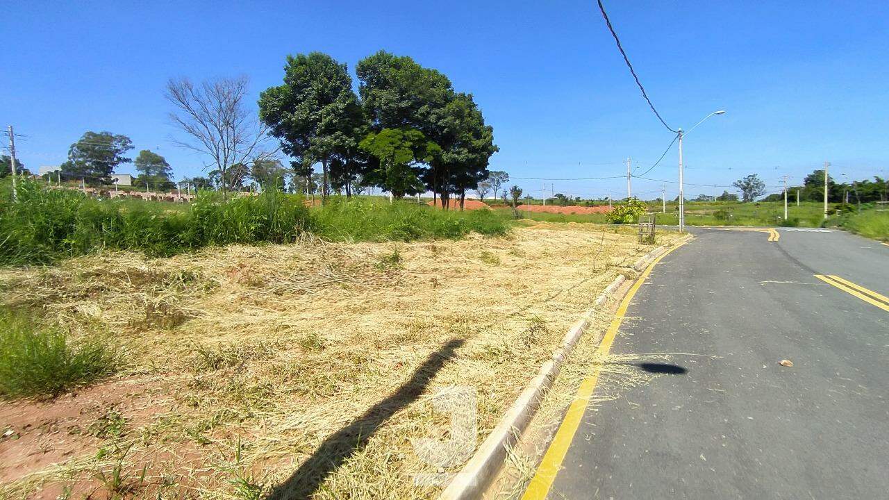 Terreno à venda, 240m² - Foto 4