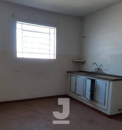 Casa à venda com 5 quartos, 300m² - Foto 4