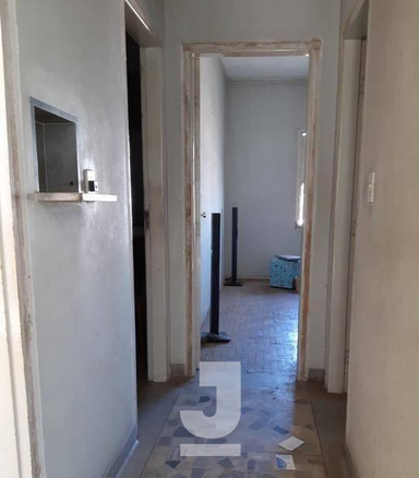 Casa à venda com 5 quartos, 300m² - Foto 8