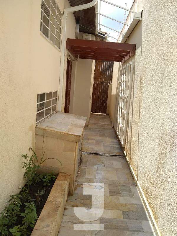 Casa à venda com 4 quartos, 170m² - Foto 26